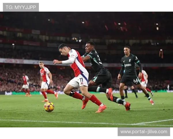 英超欧冠席位大战升级 五强激烈角逐前五名位置 英超欧冠席位大战升级 五强激烈角逐前五名位置