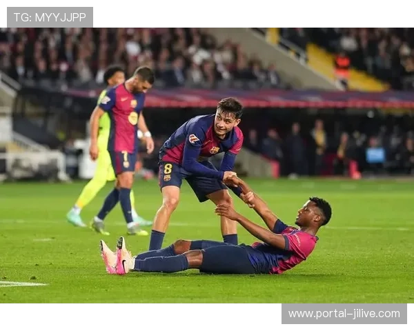 拉什福德助攻孔德，巴萨冬窗新援逐渐融入