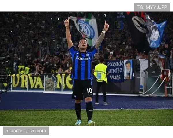 劳塔罗当选意甲月最佳，国米前锋包揽两项大奖