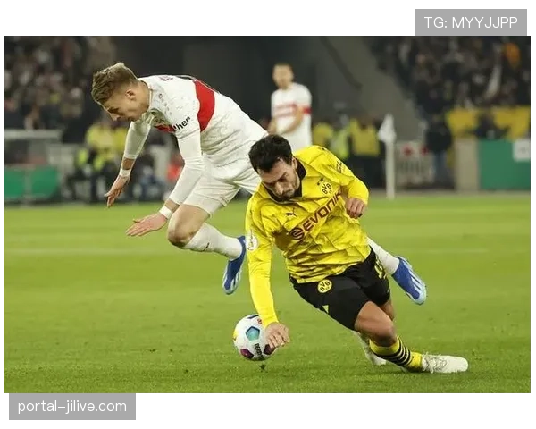 半场战报：斯图加特1-0领先沃尔夫斯堡，吉拉西破门